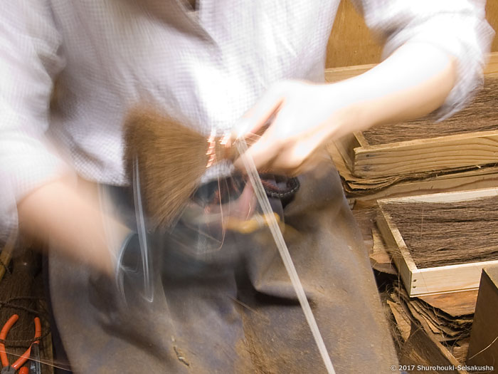棕櫚箒-棕櫚荒神箒/小箒類の製作と本鬼毛箒の玉作り 棕櫚箒-棕櫚荒神箒/小箒類の製作と本鬼毛箒の玉作り
