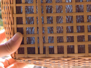 棕櫚皮敷きの炭斗